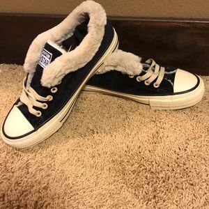 Sneakers with Fur